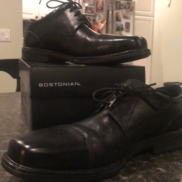 Bostonian Black Leather Men’s Dress Shoes main image 4
